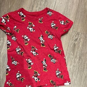 3/$15 Minnie Mouse Christmas top